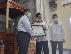 Sambut HUT ke-76, PLN UP3 Bulukumba Beri Makanan dan Beasiswa untuk Panti Asuhan dan Pesantren