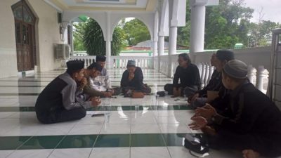 Rapat Pengurus DPD Majelis Dai Muda Sinjai, Kamaruddin; Kita Adakan Program TPA Orang Tua dan LDK