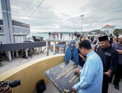 Diresmikan Gubernur, Masjid Terapung Jadi Ikon Baru Pantai Bira Bulukumba