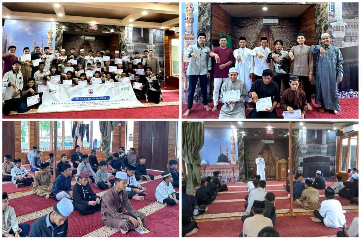 Alumni LIPIA dan Univ Islam Madinah berpose dengan peserta dan panitia