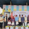 Bukber Bersama para Penerima Zakat, PLN ULP Tanete Bagikan Bingkisan Lebaran